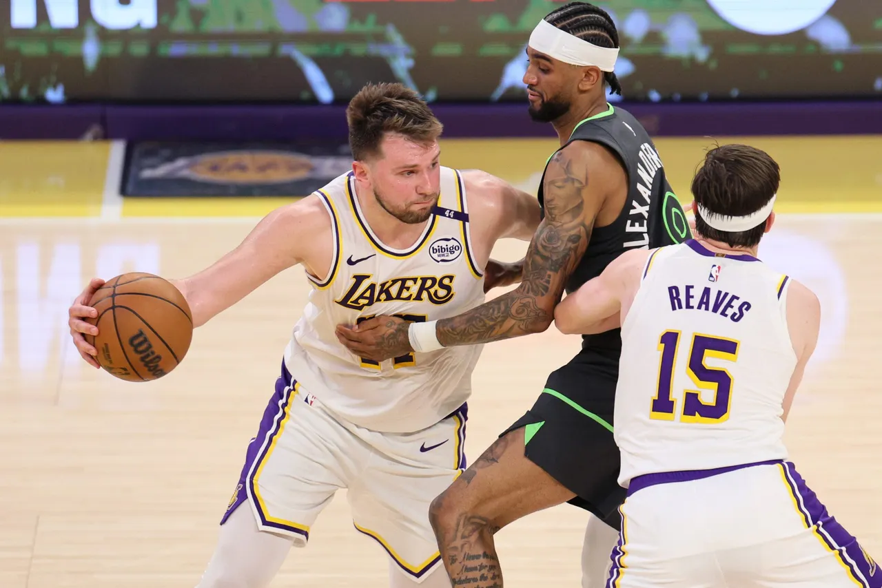 NBA Playoffs: Minnesota Timberwolves at Los Angeles Lakers