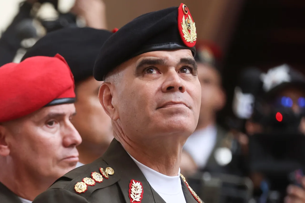 El fin de una era: Destituyen a Padrino López tras el ataque militar que derrocó a Maduro