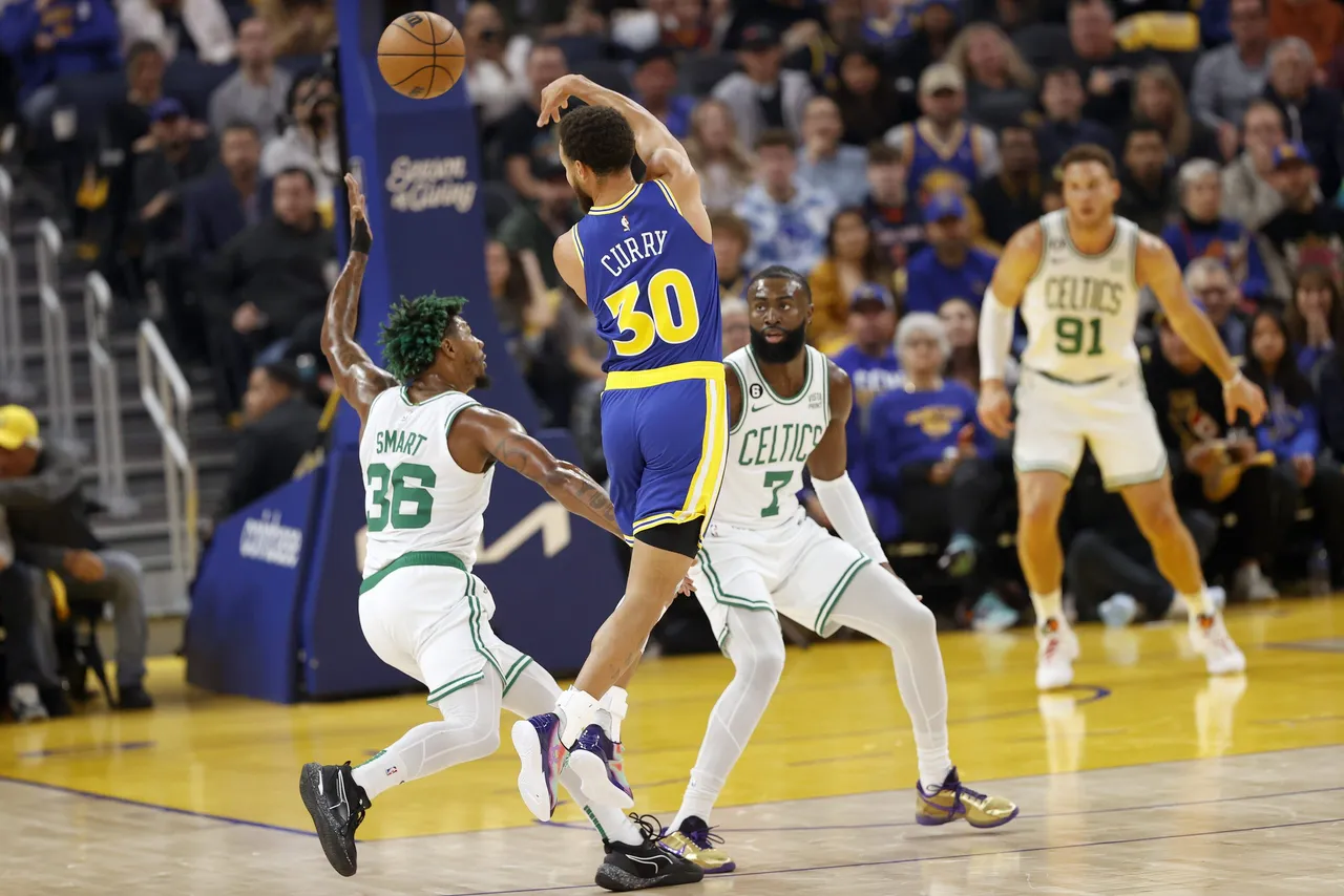 Boston Celtics at Golden State Warriors