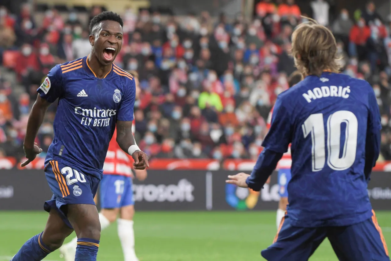 GRANADA CF &#8211;  REAL MADRID
