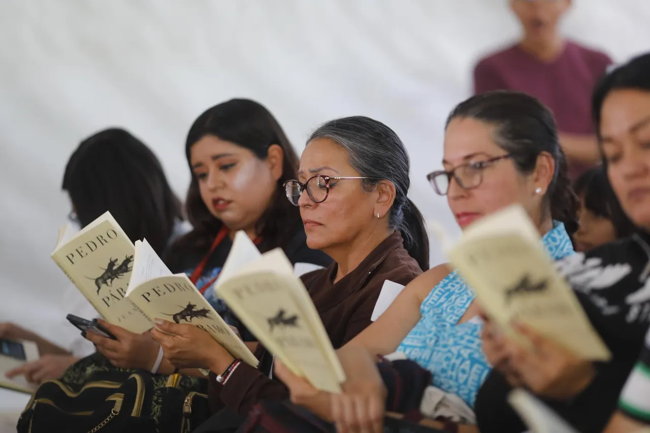 La FIL mexicana celebra sus 40 años con una lectura de Pedro Páramo en el Día del Libro