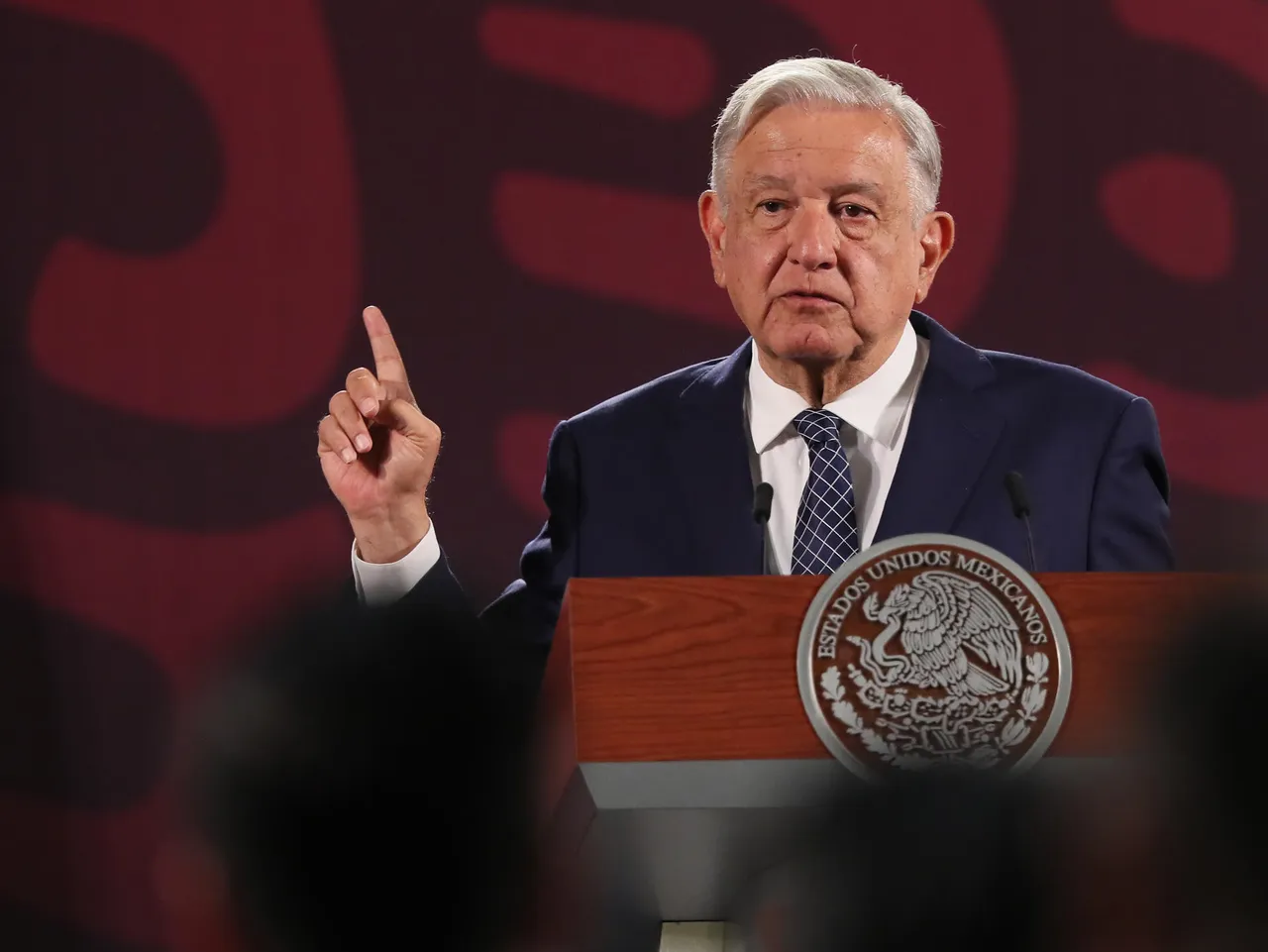López Obrador promulgará la polémica reforma judicial el domingo