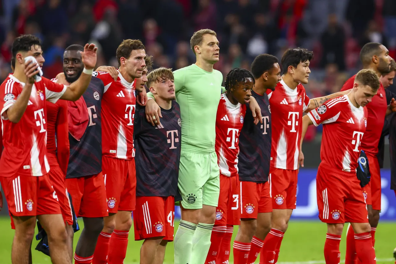 Team Munich celebrates after winning the UEFA Champions League league phase match between FC Bayern