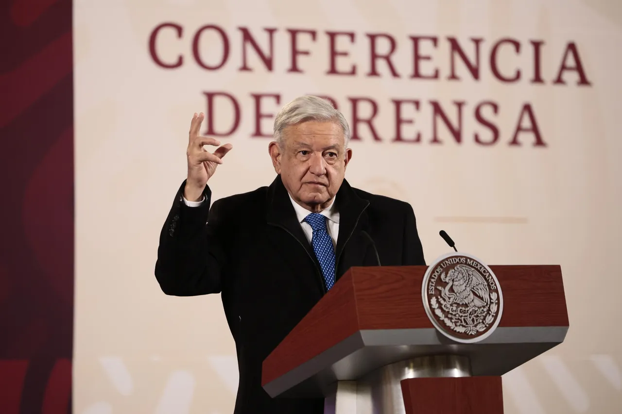 AMLO 1355534