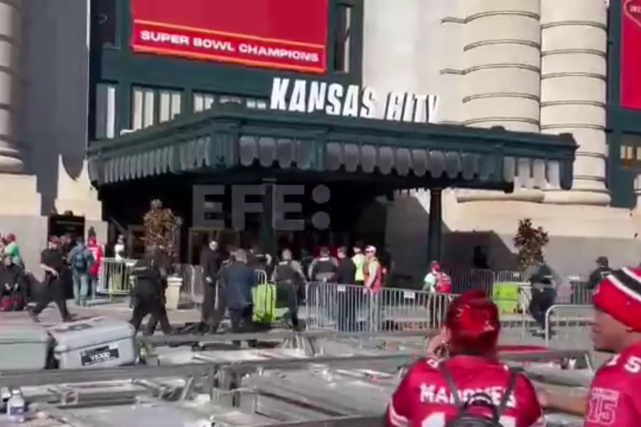 Un tiroteo durante el desfile del Super Bowl deja un muerto y más de 20 heridos