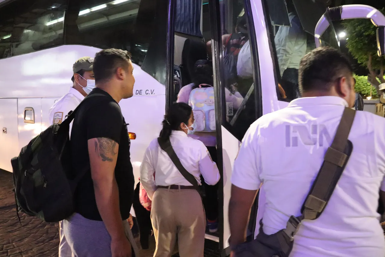 Guardia Nacional y Migración disuelven caravana migrante en sur de México