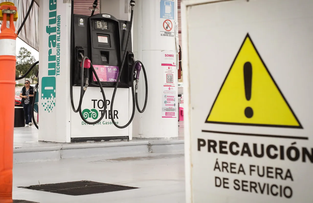 Desabasto de gasolina por conflicto genera caos en la mexicana Tijuana, frontera con EEUU