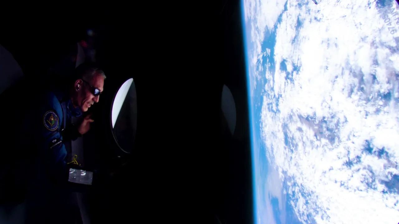 Virgin Galactic inaugura hoy sus vuelos suborbitales para turistas