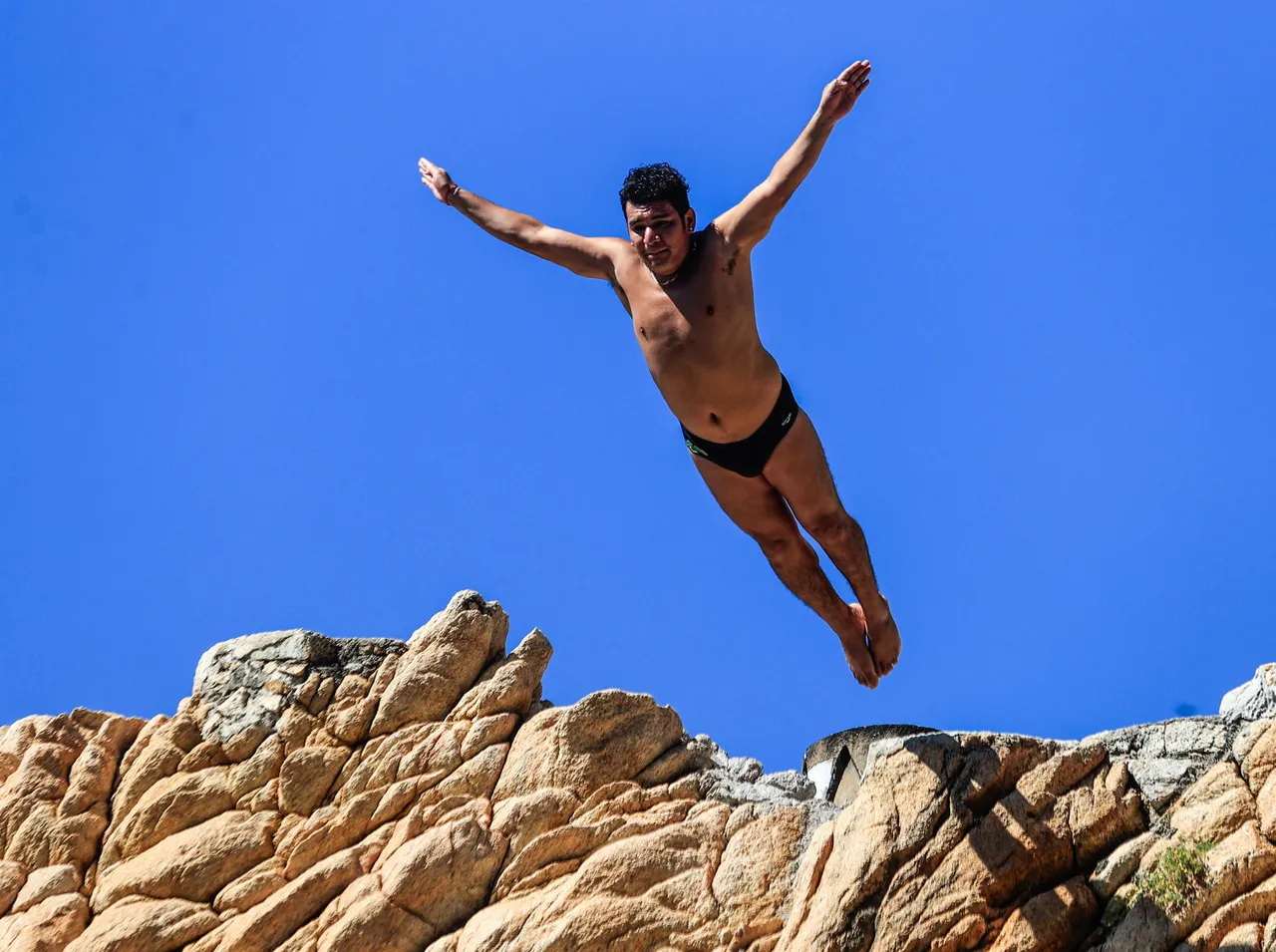 Reabren show de clavados en La Quebrada en Acapulco, Sur de México
