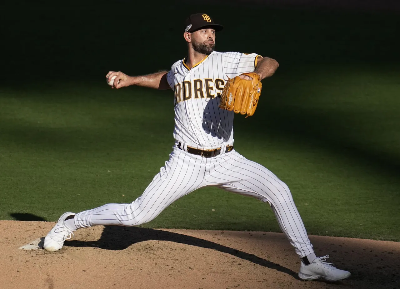 MLB Philadephia Phillies at San Diego Padres
