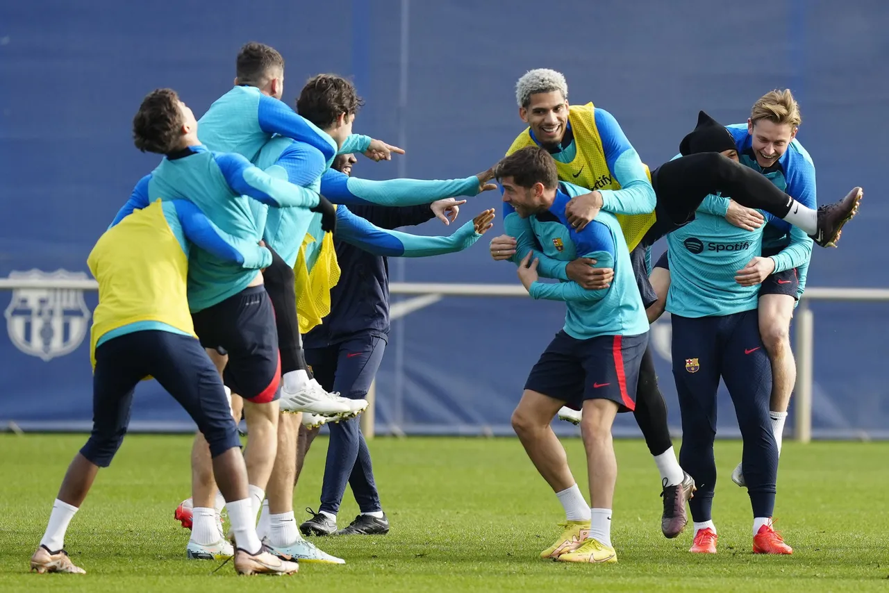 Entrenamiento plantilla FC Barcelona