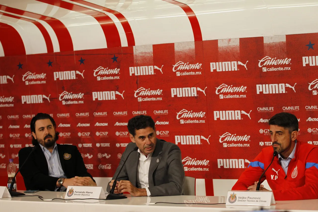 Veljko Paunovic es presentado como nuevo entrenador del Guadalajara en México
