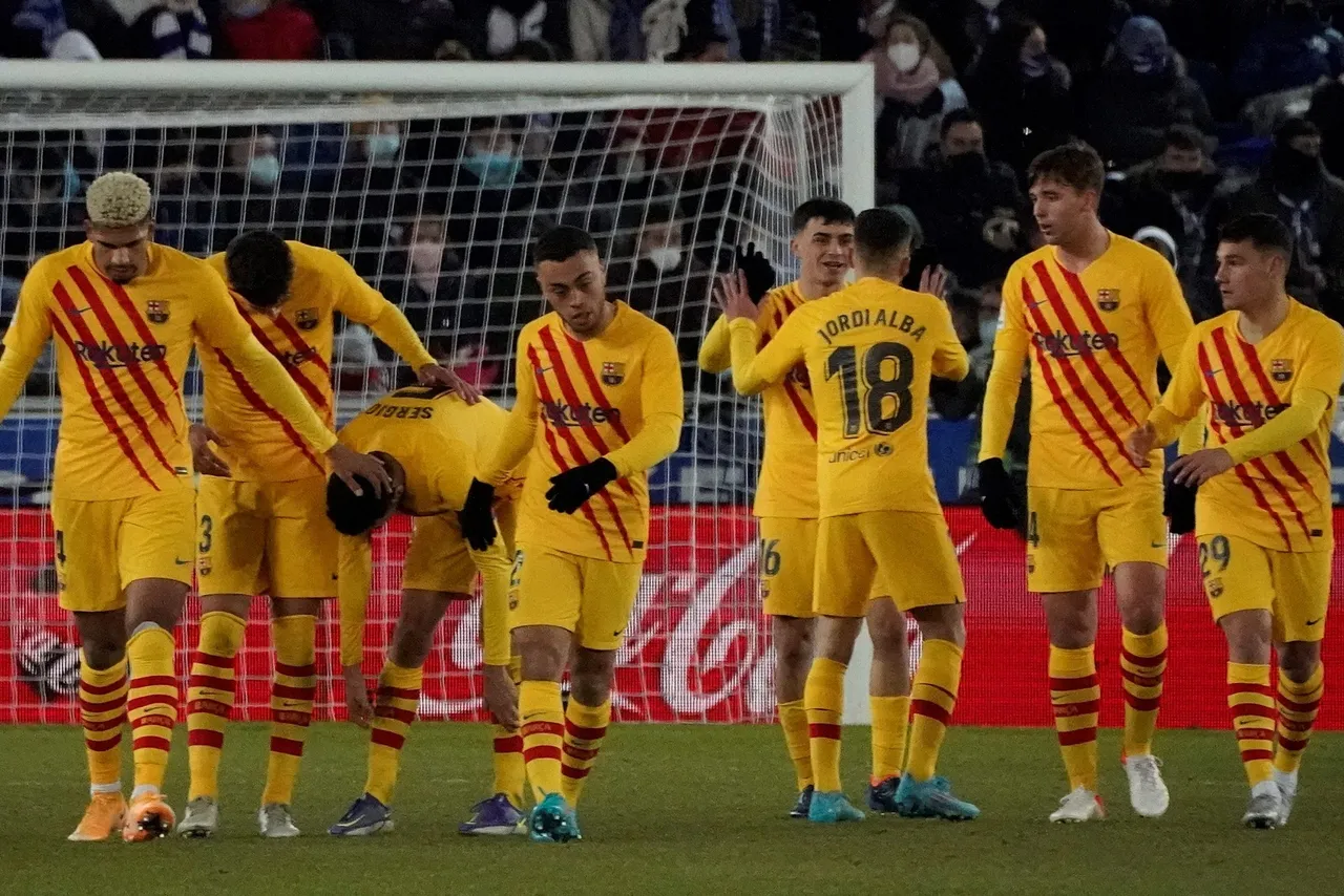 Alvés  &#8211;  Barcelona