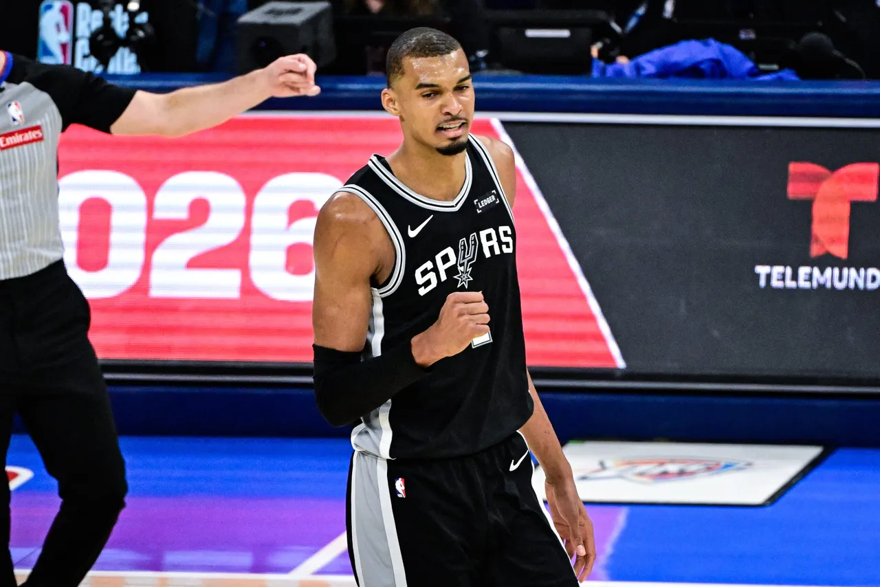 San Antonio Spurs forward/center Victor Wembanyama celebrates during game 7 of the NBA West Conference