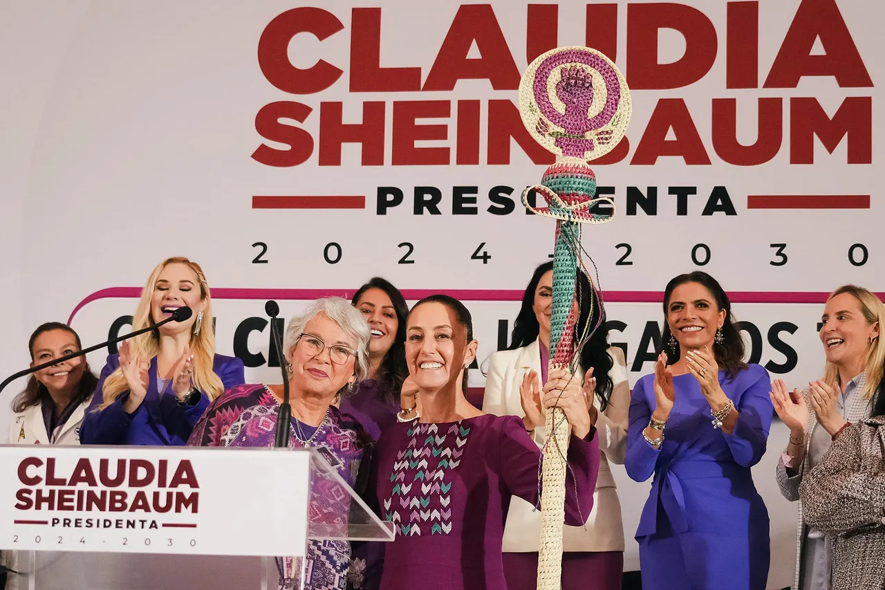 Sheinbaum promete &#8220;hacer efectivos&#8221; los derechos de las mujeres en México