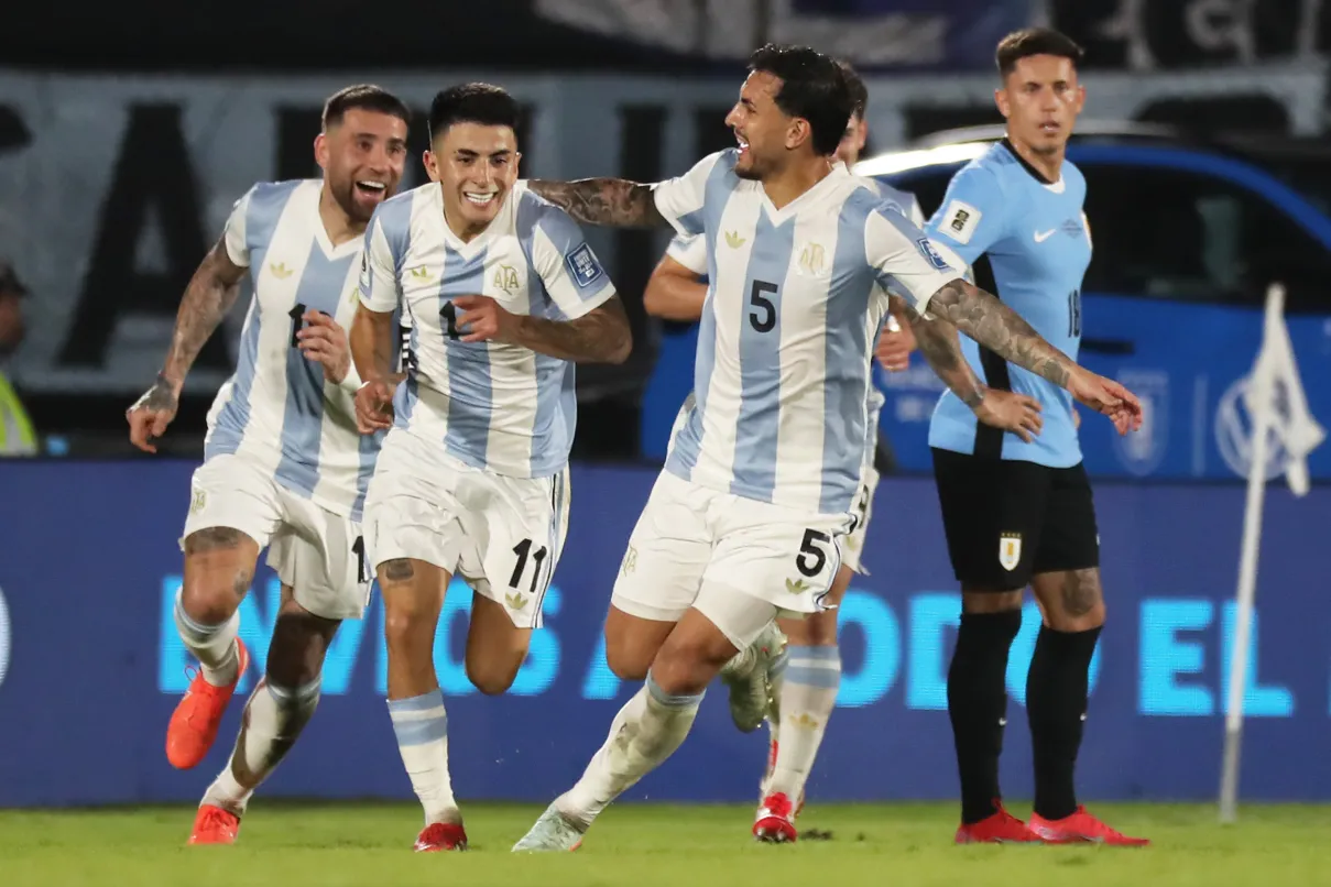 Eliminatorias sudamericanas: Uruguay &#8211; Argentina