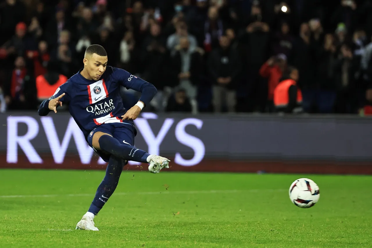 LIGUE 1 &#8211; PSG vs RC Strasbourg