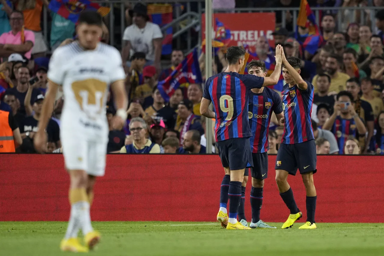 FC BARCELONA &#8211; PUMAS