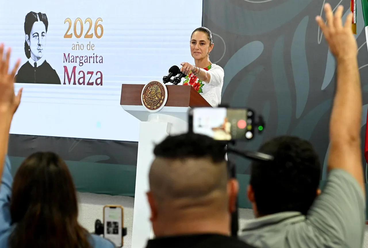 Sheinbaum niega motivos políticos tras detención de exgobernador mexicano por contrabando