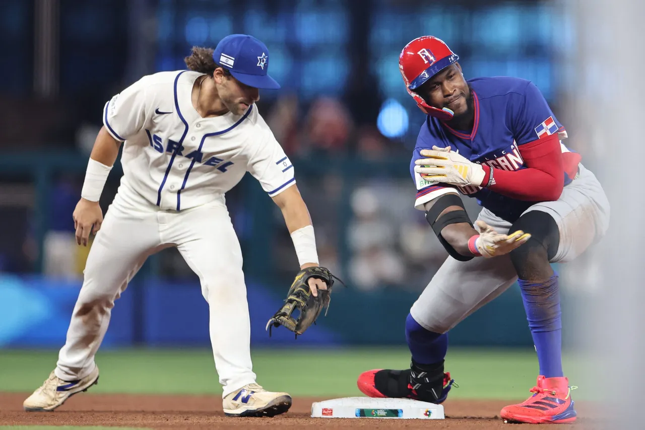 Con la estelar actuación de Fernando Tatis Jr., quien conectó un Grand Slam, República Dominicana derrotó este lunes 10-1 a Israel