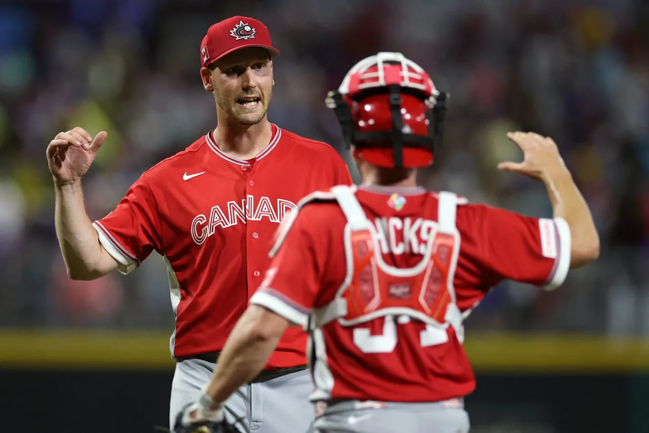 Canadá derrotó este martes 3-2 a Puerto Rico y quedó a un paso de clasificar a los cuartos de final en la penúltima jornada de la primera ronda