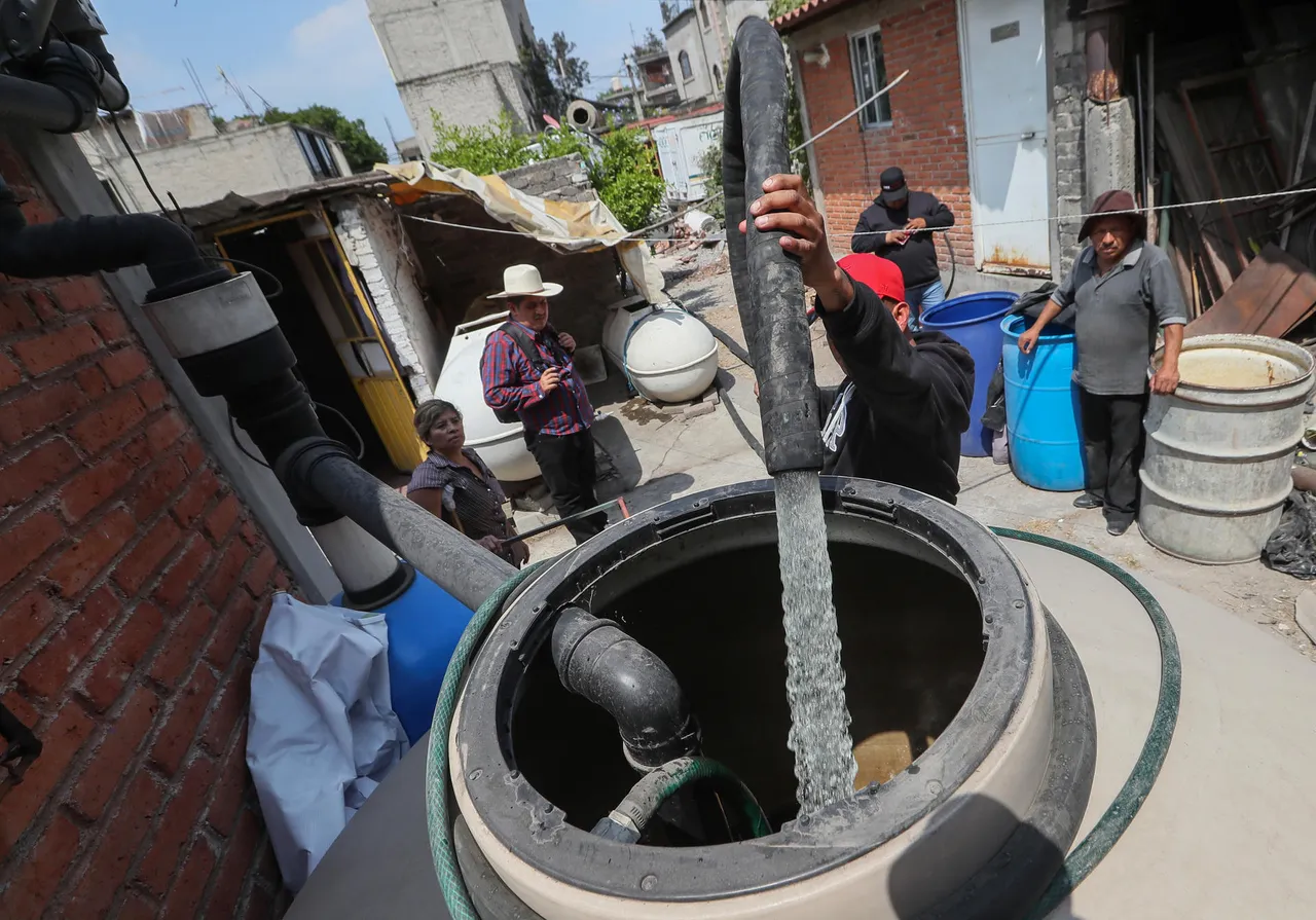 AGUA CDMX pipa