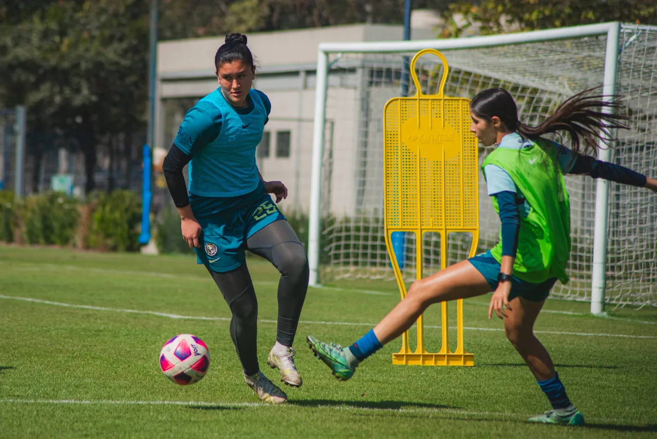 AMERICA FEMENIL