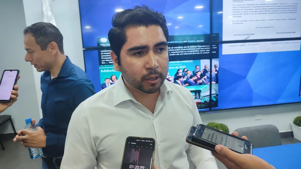 ANGEL COVARRUBIAS