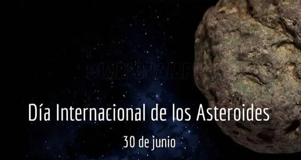 ASTEROIDEEEEEEES