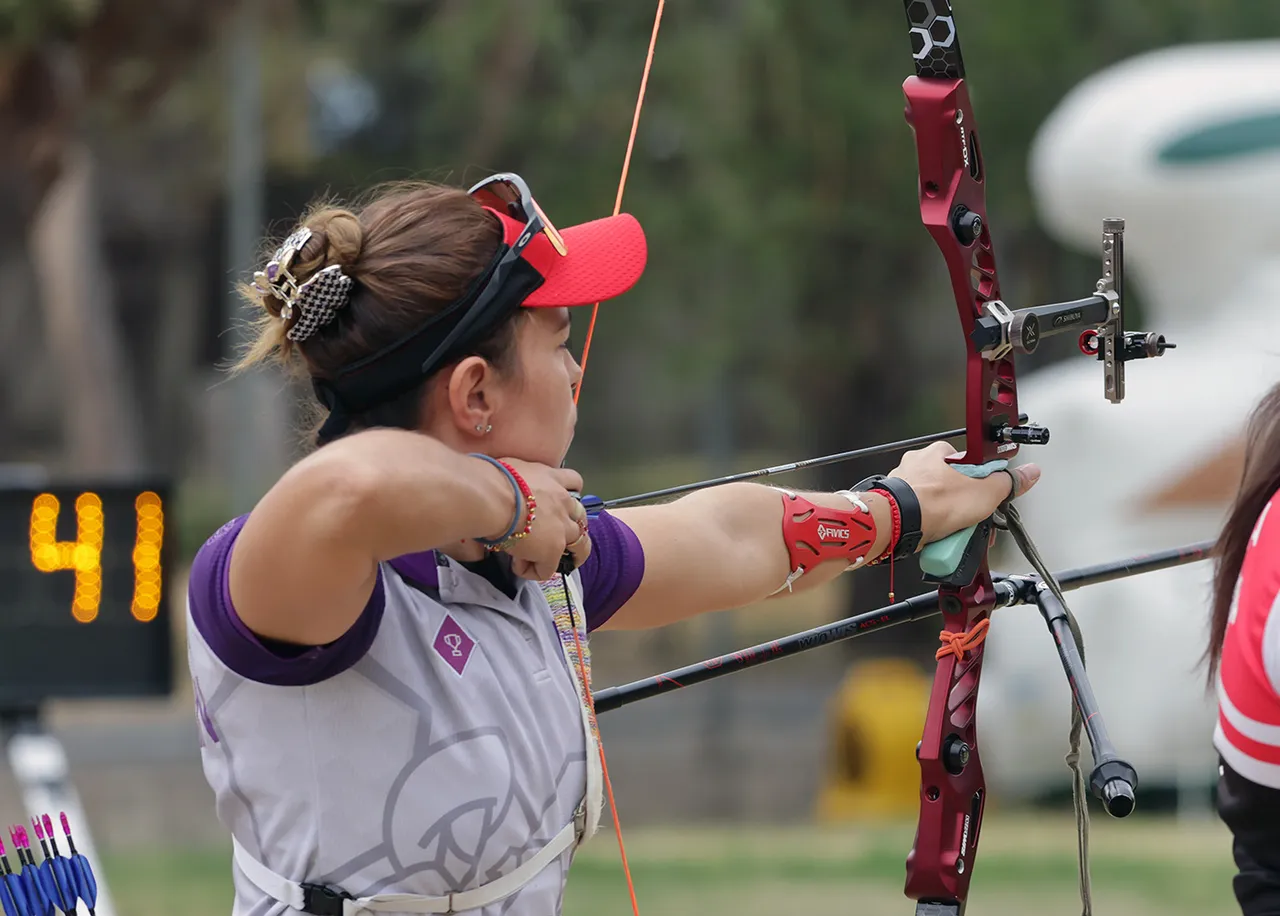 Aída Román, seleccionada nacional de tiro con arco (3)