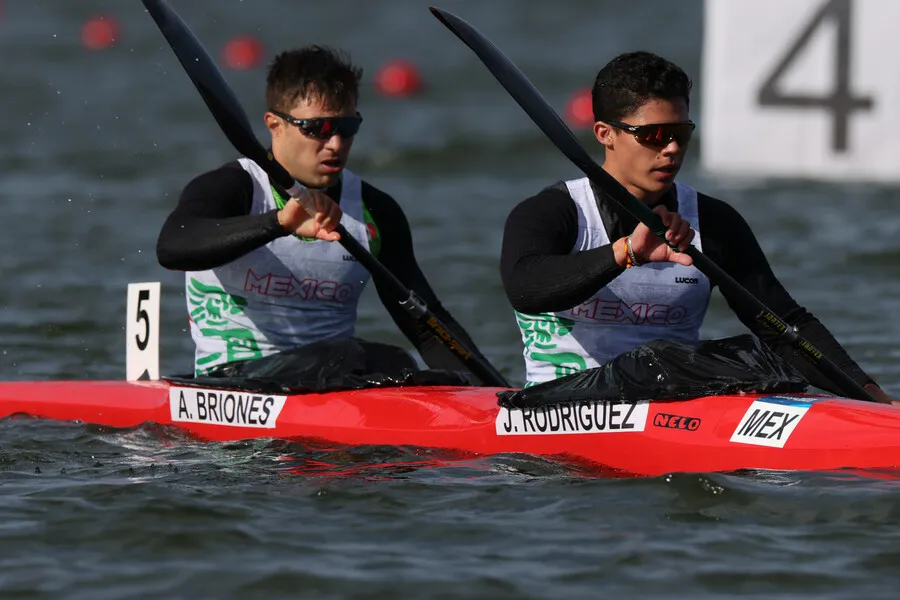 Alberto Briones y Juan Fernando Rodríguez en K2 500m