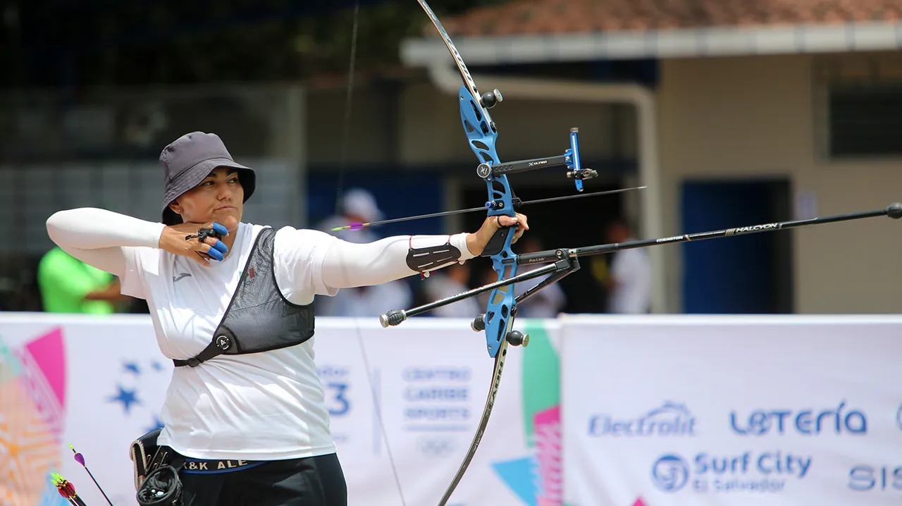 Alejandra Valencia de tiro con arco (3)