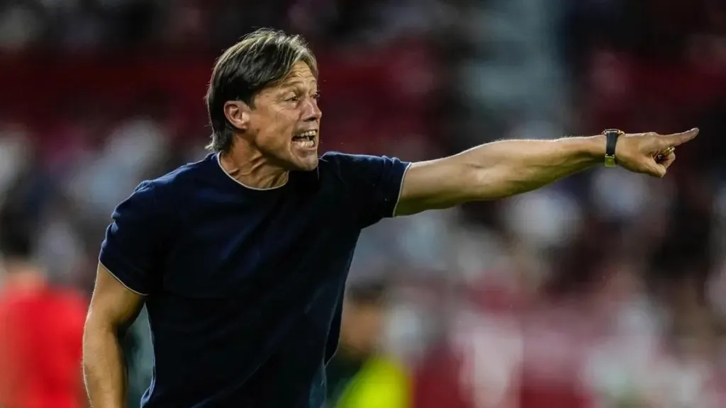 Sevilla destituye a Matías Almeyda; el equipo roza el descenso en LaLiga