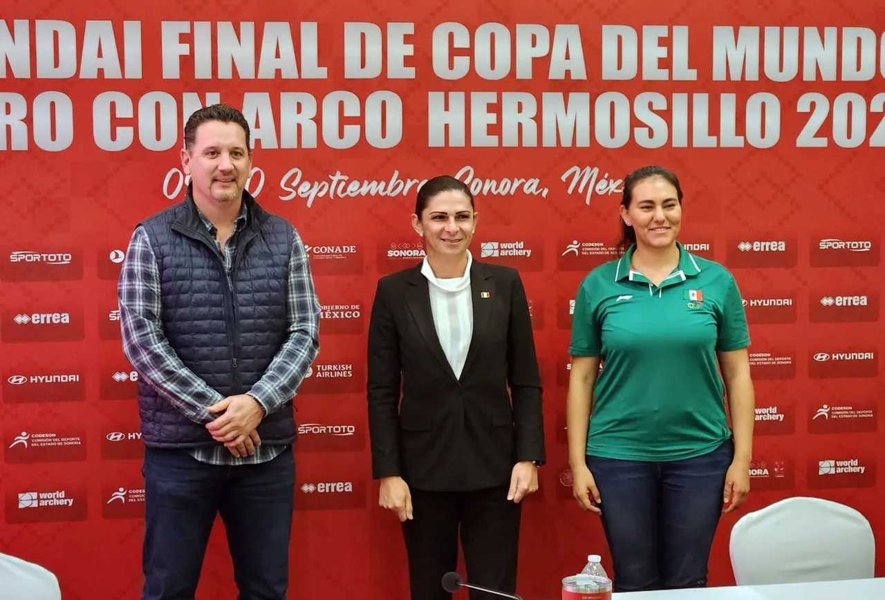 Ana Guevara, directora de la CONADE, en la presentación de la Final de Copas del Mundo Hermosillo 2023 (1)