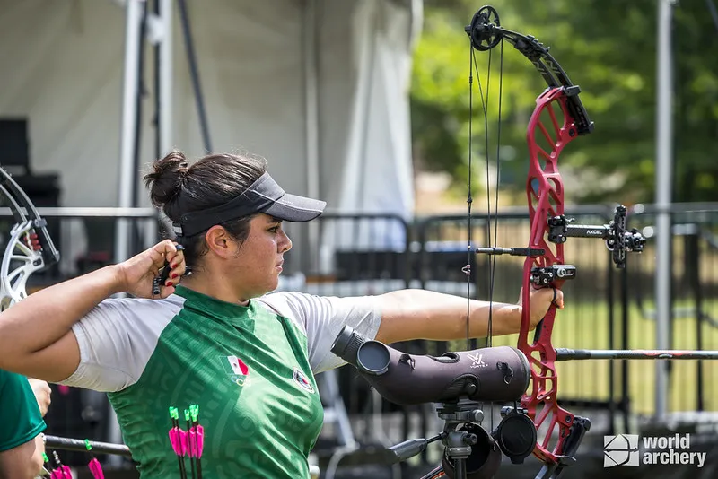 Andrea Becerra Arizaga, durante la práctica oficial en Birmingham 2022