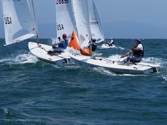 Aspecto de competencia de vela (2)