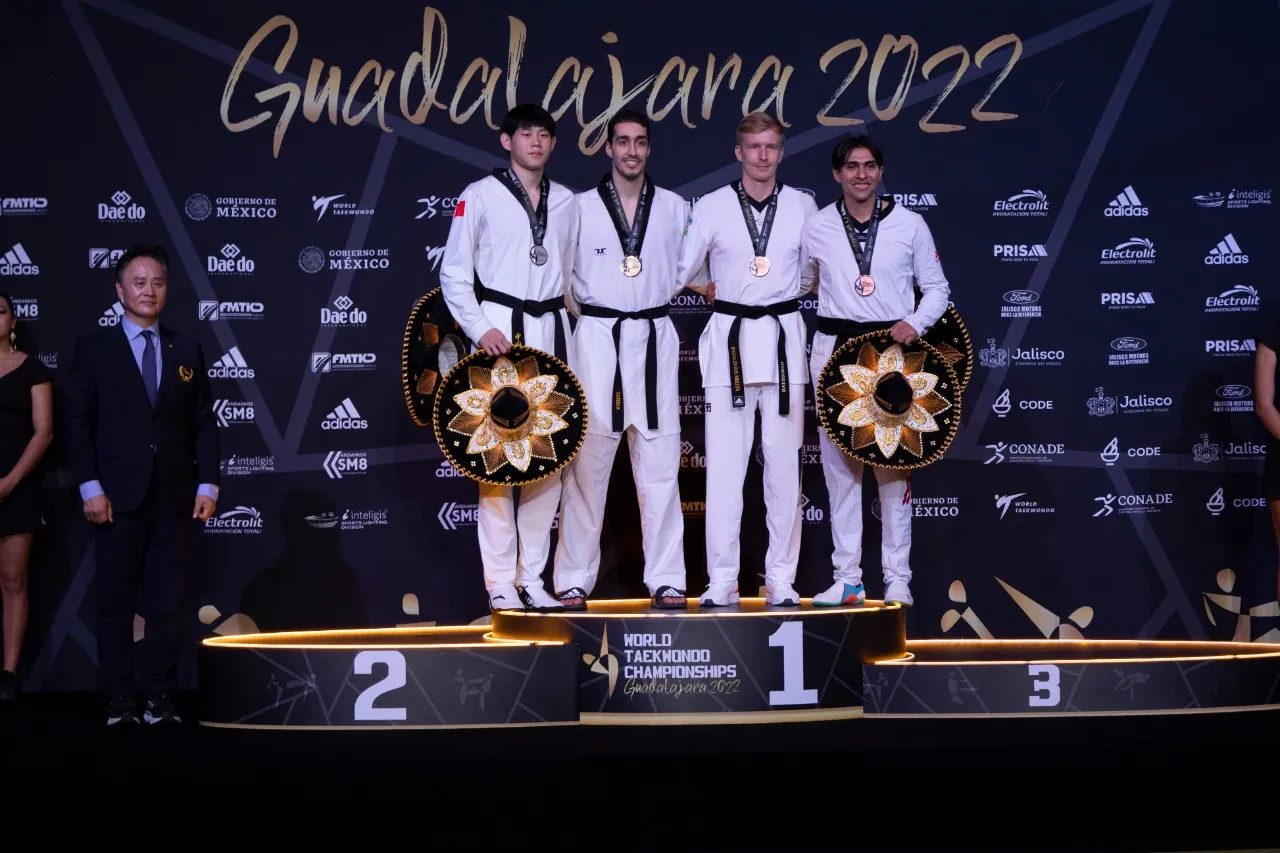 Bryan Salazar Bronce Mundial Guadalajara 2022
