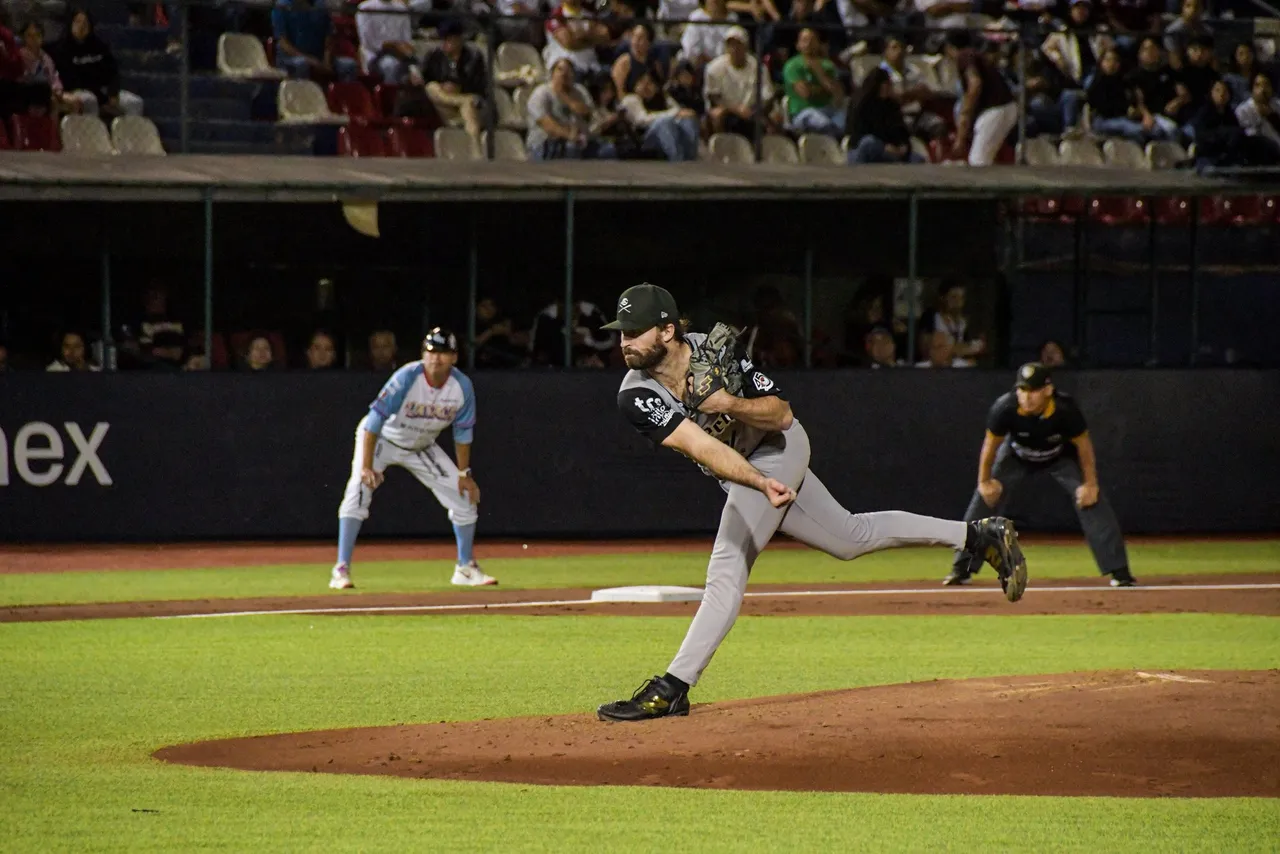 Piratas de Campeche fuerza el Juego 7 ante Guerreros de Oaxaca en los Playoffs LMB 2025