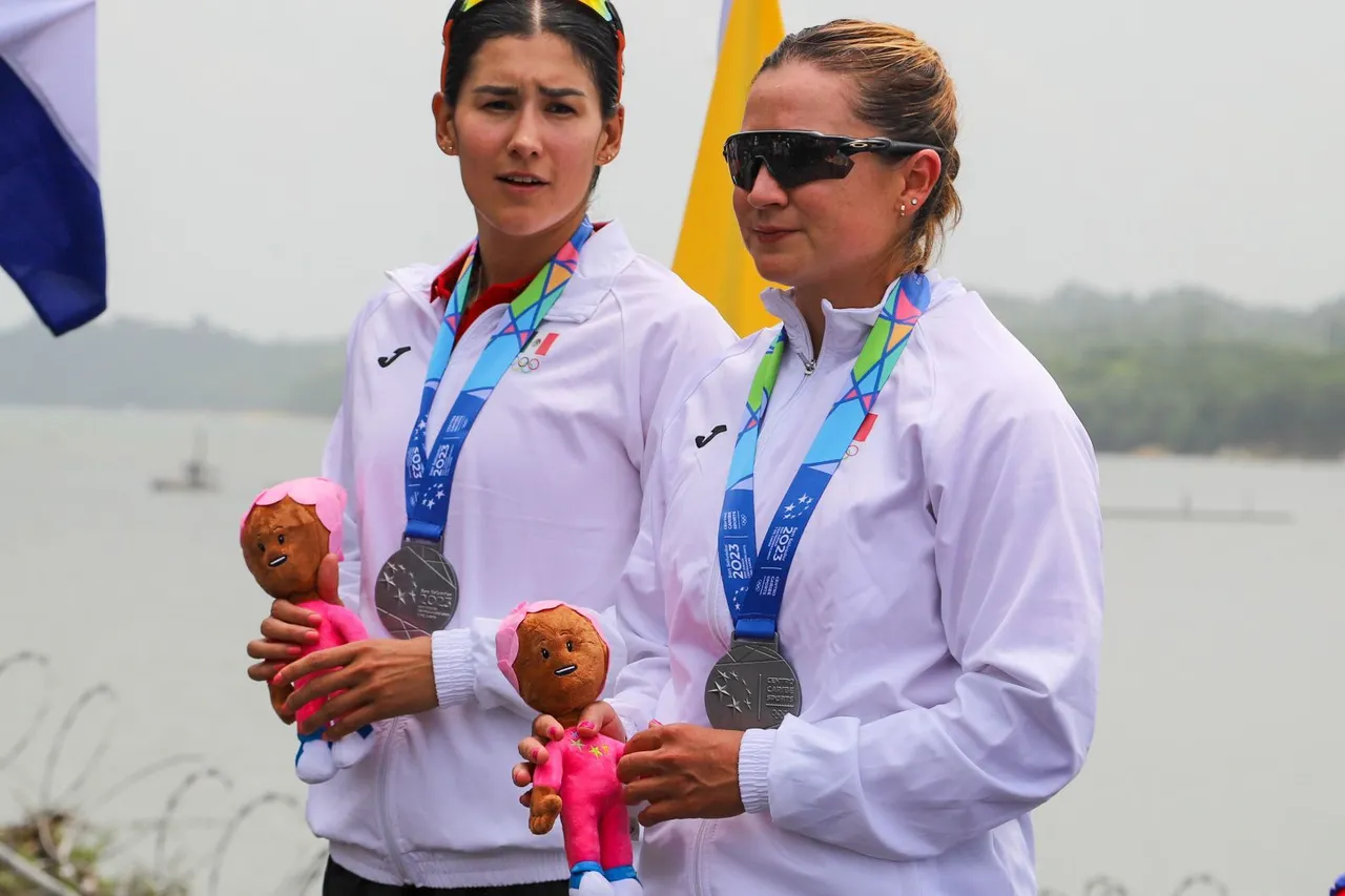 Canotaje abre con plata y bronce en Juegos Centroamericanos y del Caribe 2023 (2)