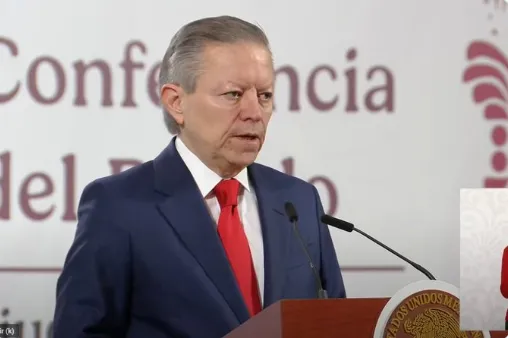 Arturo Zaldívar en conferencia sobre la Ley de Amparo