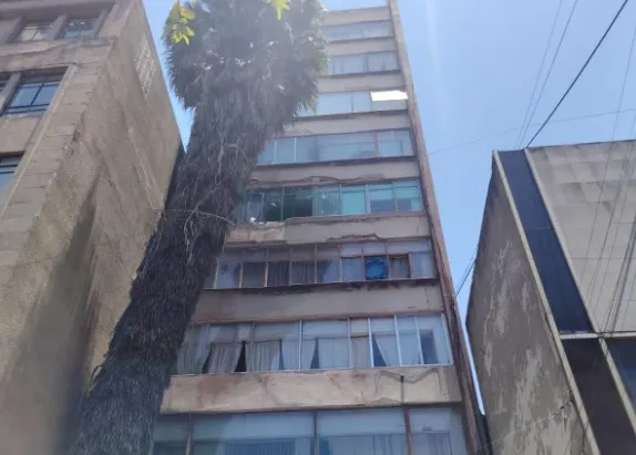 Un altar religioso explota y deja a una mujer herida en la Cuauhtémoc