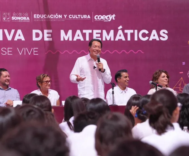 Mario Delgado propone reformar el calendario escolar