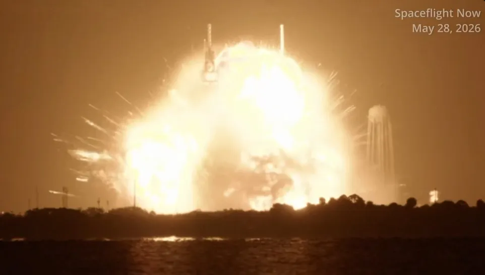Explota cohete de Blue Origin durante prueba en Florida