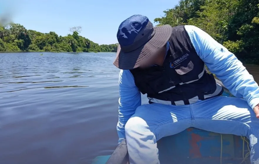 Profepa y Conagua investigan mortandad de peces en el río Limón, Veracruz