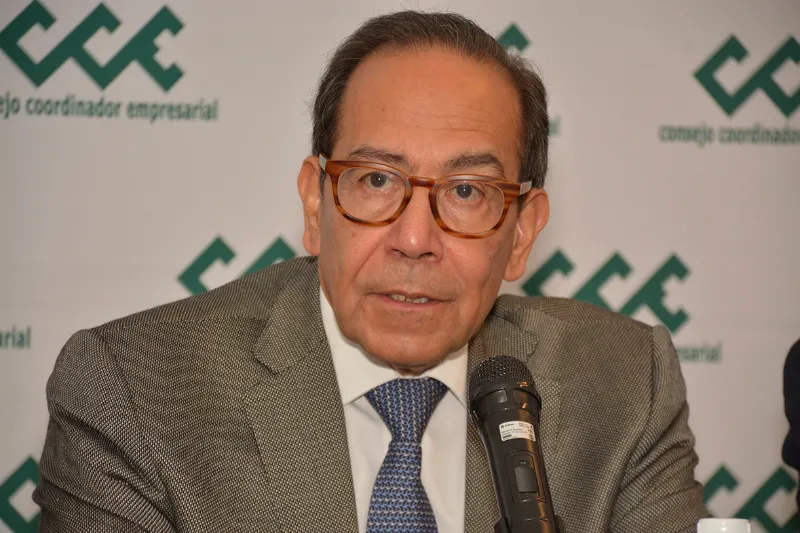Carlos-Salazar-Lomelín
