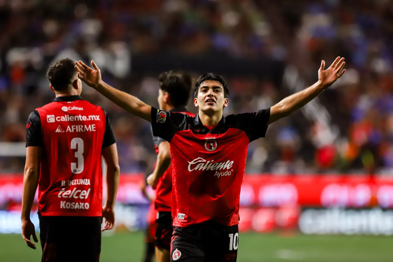 Con goles de Ignacio Rivero y Gilberto Mora. El conjunto fronterizo sumó su tercera victoria como local en el Apertura 2026.