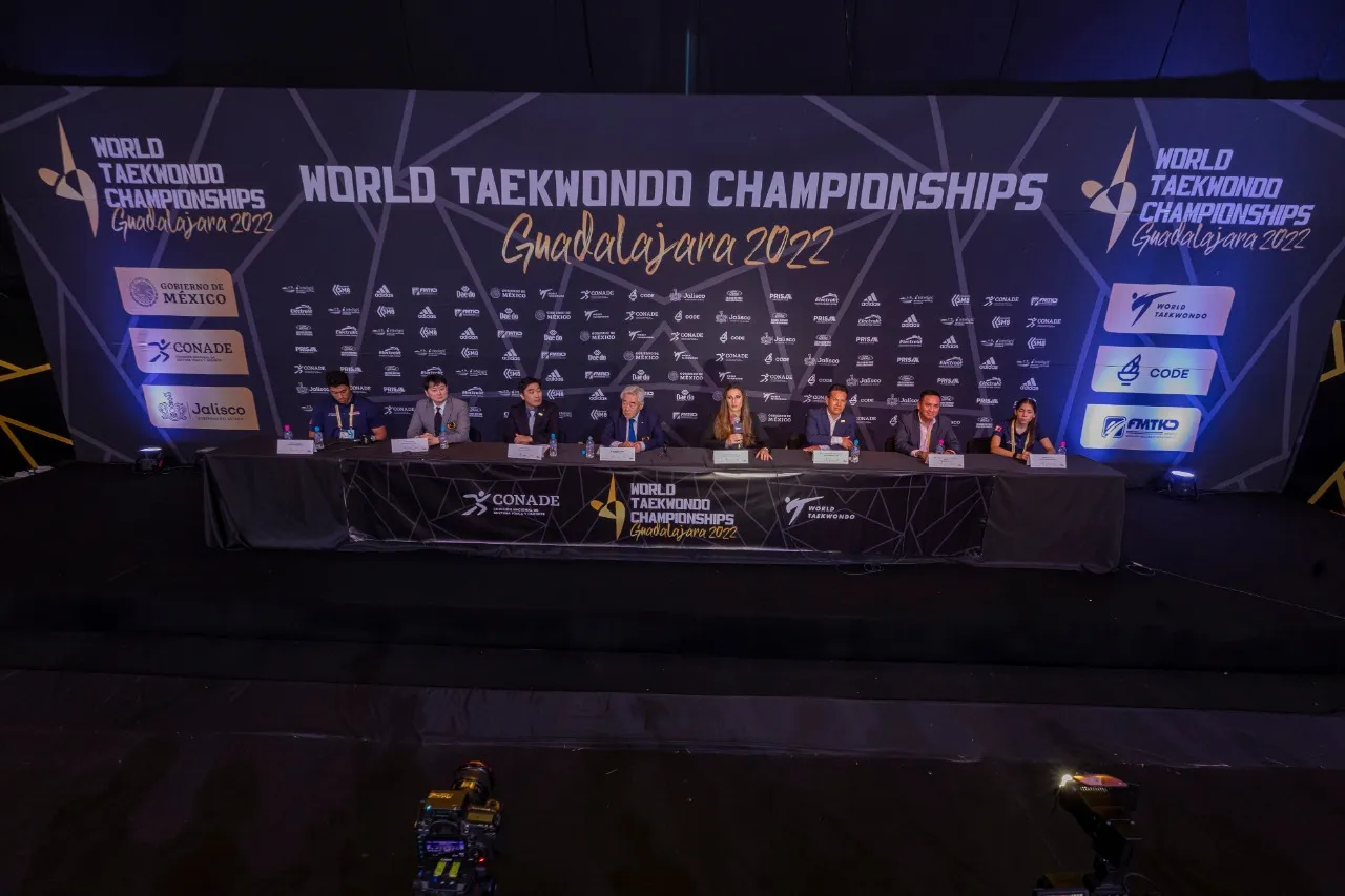 Conferencia de prensa con Ana Gabriela Guevara, directora de la CONADE en Mundial de taekwondo (1)