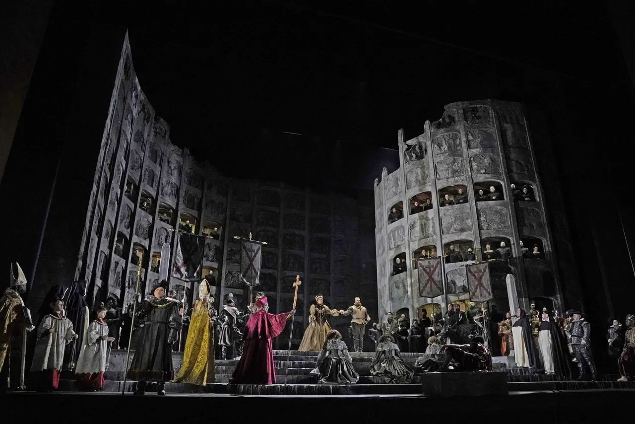 DON CARLOS DE VERDI Met Opera Auditorio marzo 2022 Foto Ken Howard 7