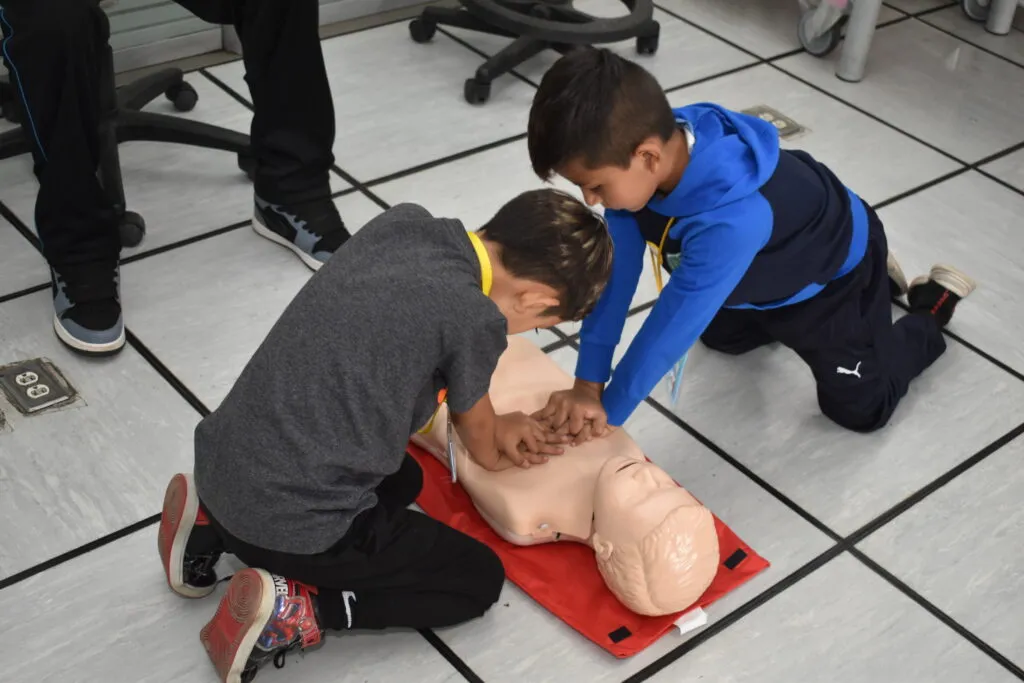 Clara Brugada Impulsa Capacitación en Primeros Auxilios para Salvar Vidas en la CDMX