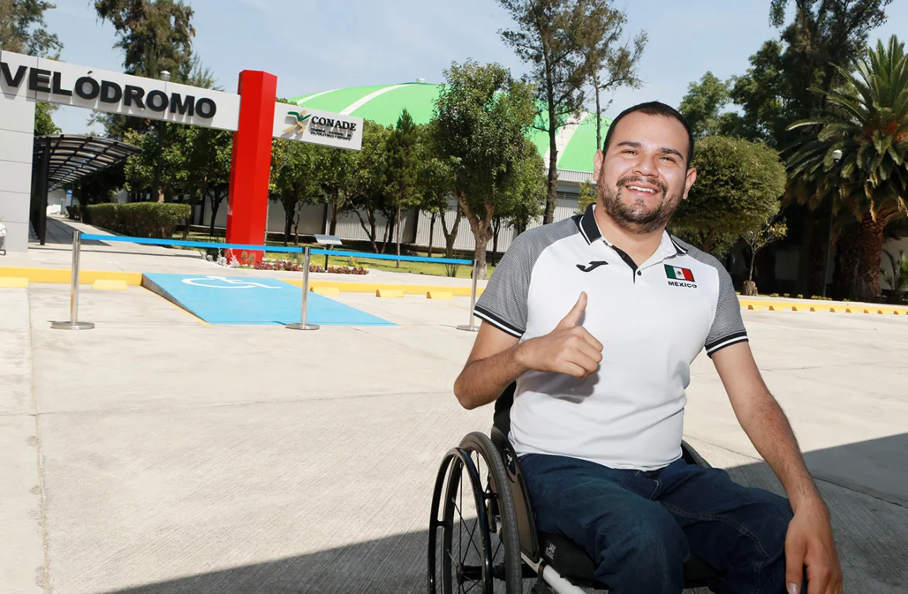 Diego López, campeón paralímpico en Tokio 2020 (1).jpeg